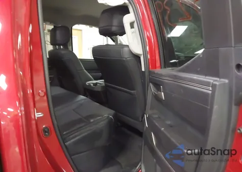 2022 Toyota Tundra Limited из США, поврежденный, VIN 5TFJA5DA8NX029102